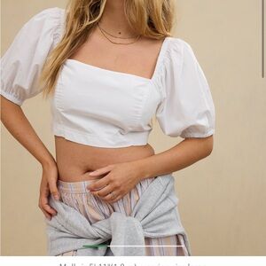 Aerie White Puff Sleeve Crop Top